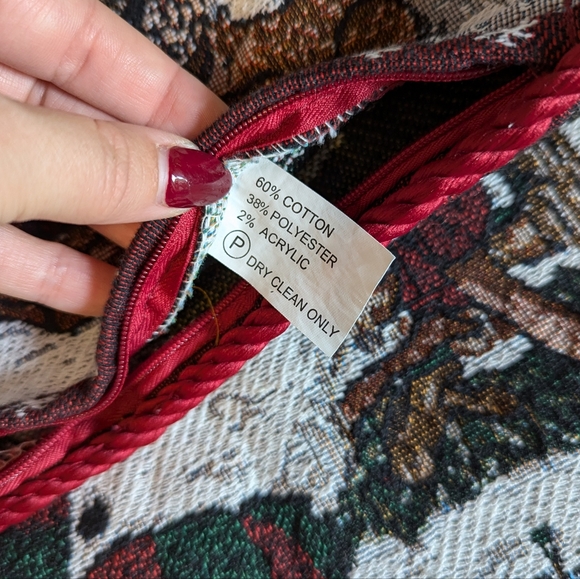 Christmas Tapestry Pillow Cover With Zipper - Picture 4 of 6